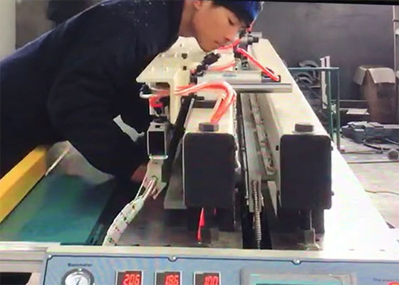 다기능 HDPE 플라스틱 시트 자동판매기 통합된 90 급 굴리기