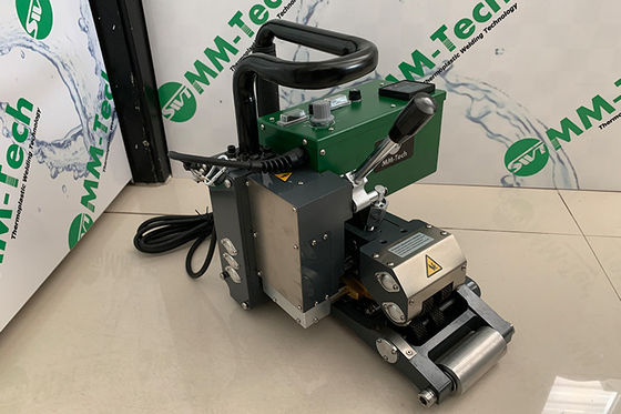 CE 인증과 HDPE 0.2-2.0mm 뜨거운 쐐기 차수막 용접공
