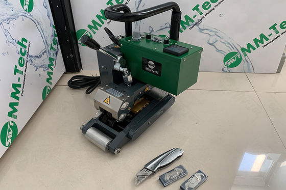 CE 인증과 HDPE 0.2-2.0mm 뜨거운 쐐기 차수막 용접공