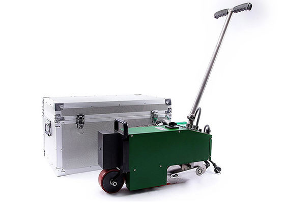 얇은막 이음새를 방수 처리하는 1800W 허풍 Pvc / Tpo 로봇 용접기 폴리머