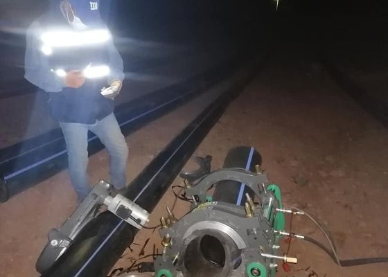 고압 ASTM 규격 밀리미터 Hdpe 퓨젼 용접공 200명