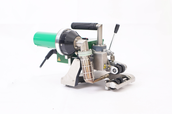 4.2m/Min 220v 플라스틱인 Hdpe Pvc는 판드 라이너를 위한 쐐기 용접공을 뜨겁게 합니다